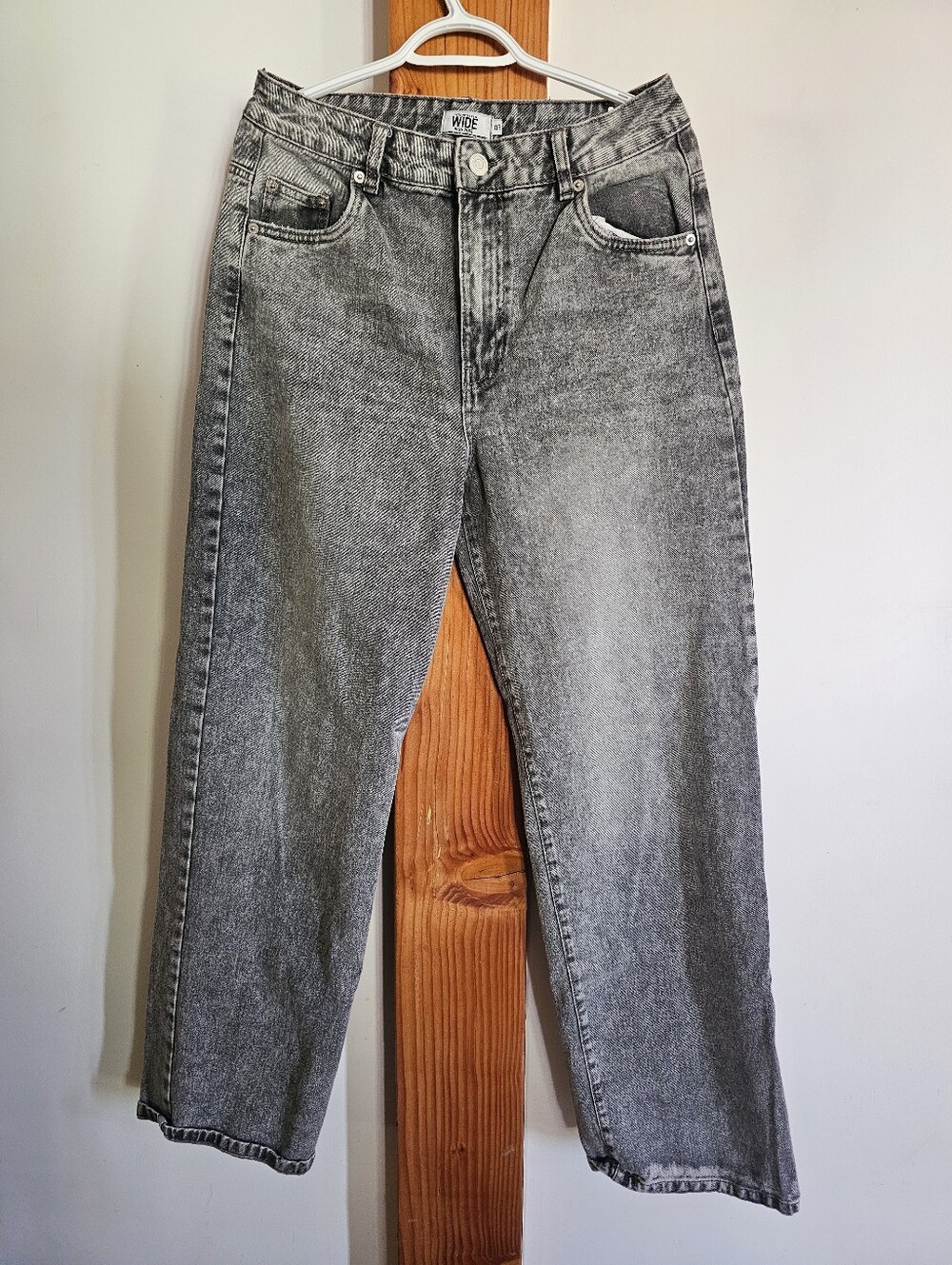 Refuge Denim Wide High-Rise Grey Washed Jeans